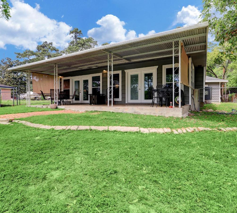 Kingwood Cottage - 10 Mins From Iah - Lake Front Humble Exterior foto