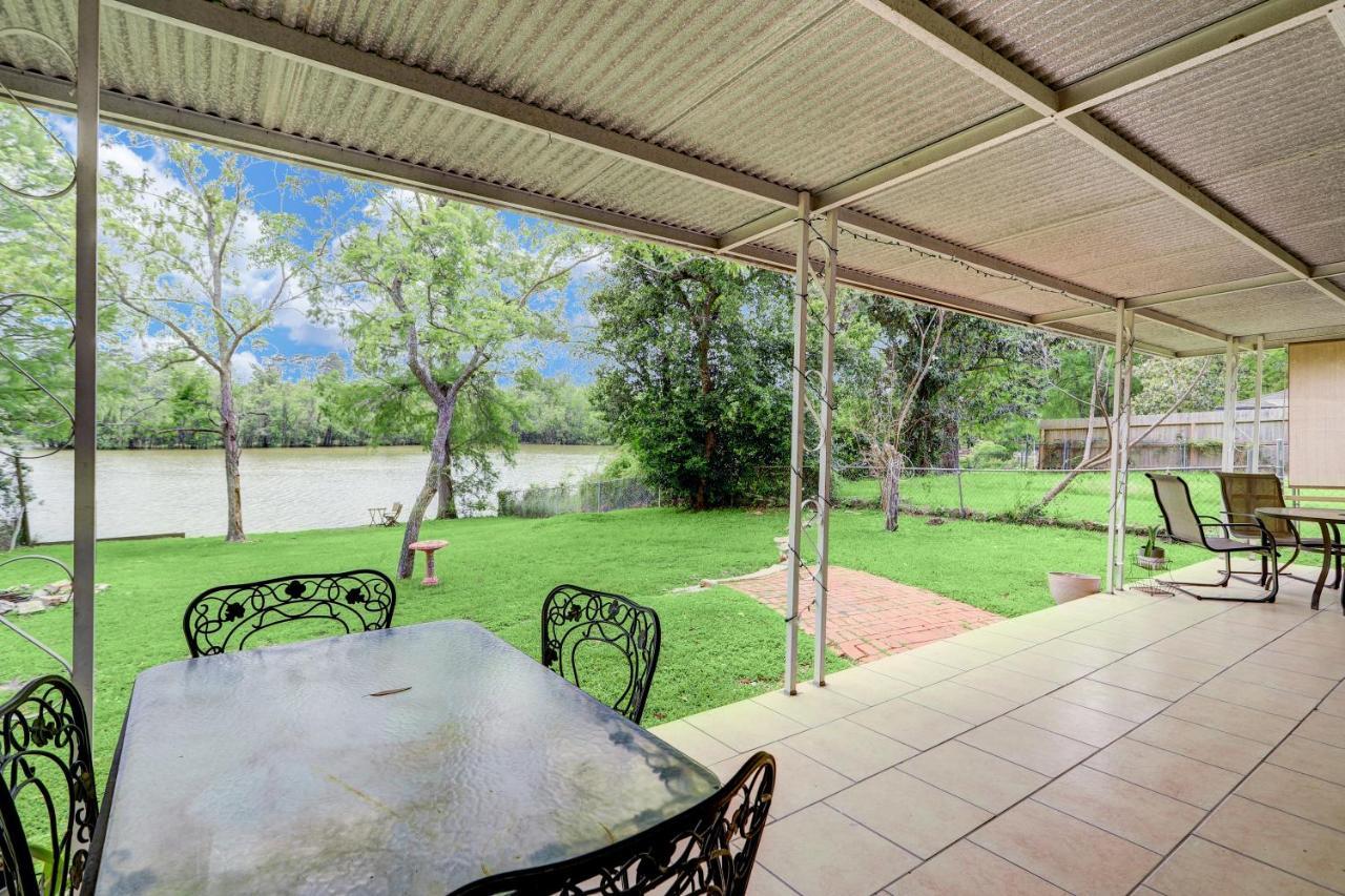 Kingwood Cottage - 10 Mins From Iah - Lake Front Humble Exterior foto